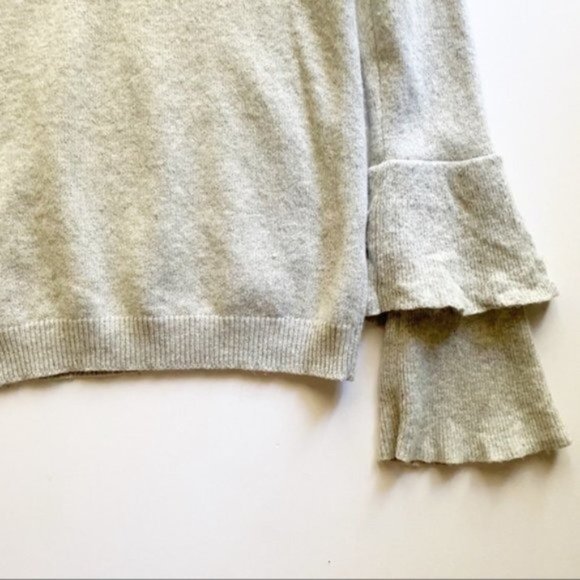 J.Crew Grey Bell Sleeve Crew Neck Sweater XS - Picture 7 of 11